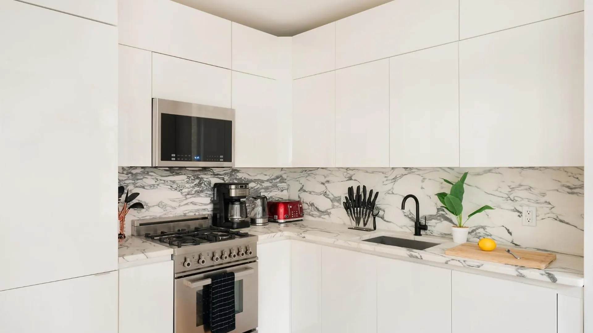 Apartment Ferienwohnung 13-3 I Brand New 4Br 3 Baths Duplex Private Roof Deck New York